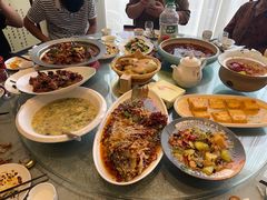 -德彪酒馆围炉串串