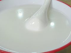 杏仁茶-清宫宴酒楼·计氏松枝包子