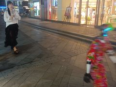 -龙湖杭州滨江天街