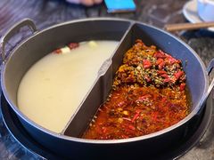 鸳鸯锅-热火朝天鲜切牛肉火锅(南强街巷店)