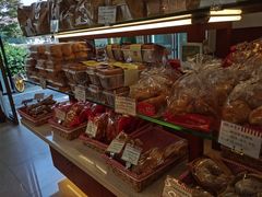 -红宝石·鲜奶小方·海派西点房(四平店)