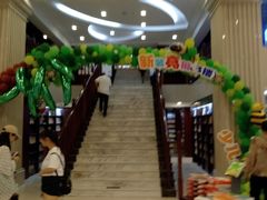 -新华书店(泉城路店)