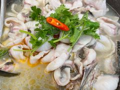 -大鼎石锅鱼(春江里店)