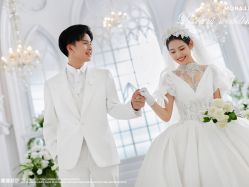 -青禾蒙娜丽莎婚纱摄影(武汉总店)