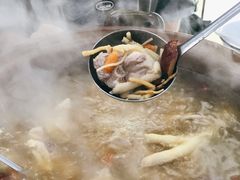 -威邵鸡煲(西华路总店)