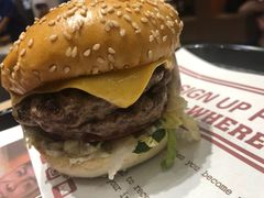 -The Habit Burger Grill 哈比特汉堡(爱琴海店)