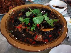 酸辣鸡爪-三毛鱼庄(威连路店)