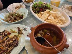 -小厨子私房菜·云南美食店