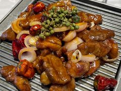 -品悦酒店(三林古镇店)