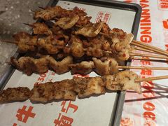 -威记烧嘢·南宁烧烤·超级生牛(绿地店)