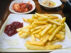-亲昵春川鸡排(韩国美食街店)