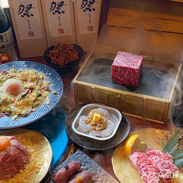 成都氛围感💯的烧肉！！！！女朋友都说好……