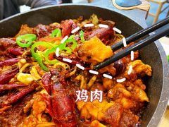 -小鳌陪你小排档·四季小龙虾·田鸡·宵夜(中央第五街店)