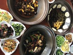 -缘福乡村铁锅炖民宿(八达岭店)
