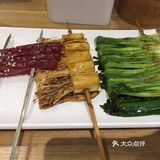 没想到他家竟然有，挺大的一条鱿鱼，切成小块块了