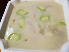 米鱼丝瓜汤-温州一家人美食(西木头市店)