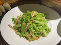 -吴越荣记·苏州菜·松鼠桂鱼(娄门景区店)
