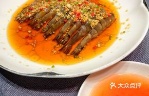 Raw-marinated Sand Grouper Shrimp