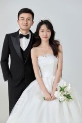 -蒙太奇婚纱摄影(万达店)