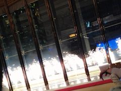 -上海浦东丽思卡尔顿酒店
