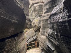 -梭布垭石林景区