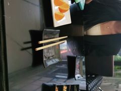 -何师烧烤·香辣蟹·川菜·30年老品牌(太古里旗舰店)