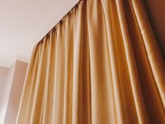 -怡莱酒店(上海大学店)