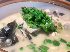 -姜君·千岛湖鱼头馆(浦东大道店)