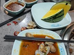 -金滏山·烤肉海鲜火锅自助(襄阳万达店)