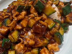 酱爆鸡丁饭-西部马华清真兰州牛肉面·烧烤夜市(关东店)