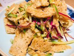 爱吃面筋-宽鲜锅贴家常菜(永旺东部购物中心香港中路店)