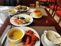 -天伦松鹤大饭店·欣妮咖啡