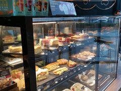 面包甜点陈列柜-星巴克臻选(北京富力家园店)