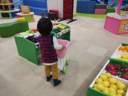 -莫莉幻想儿童乐园(北京上地华联店)