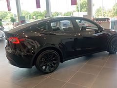 -TESLA 特斯拉(北京南四环中路特斯拉中心)