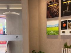 -灸春堂·艾灸·痛症·整脊连锁(之江银泰店)