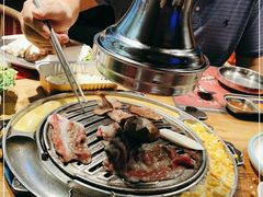 -青瓦炭韩潮烤肉(花园道店)