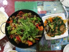 乡土川菜餐馆-乡土特色.冷锅鱼.牦牛肉汤锅