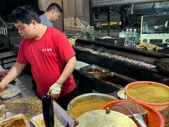 -老广烧烤(骆驼山康馨园店)