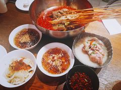 -嘉州叶婆婆钵钵鸡(建设路店)