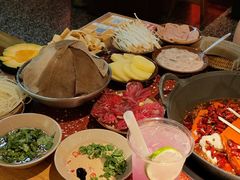 -赵美丽·重庆社区火锅·直营店(火车东站·中豪国际店)