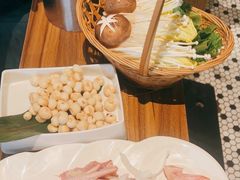 -同仁四季椰子鸡(海岸城天利店)