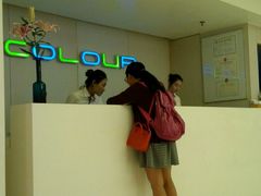 -卡罗酒店(东门晒布地铁站店)