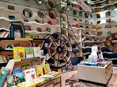 -钟书阁(群光广场店)