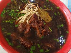 -小龙大肉面馆