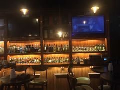 -The Cheebat 锌吧·Bistro(体育西店)