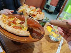 -Dragon Pizza•圆脸龙披萨·牛排餐厅
