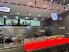 -喧闹·东方大气茶(鹅岭二厂店)
