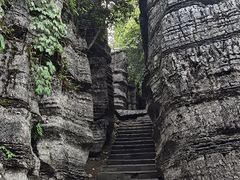 -梭布垭石林景区