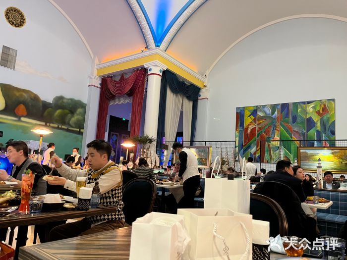 小莫餐厅And More Restaurant西餐(北京展览馆店)大堂图片